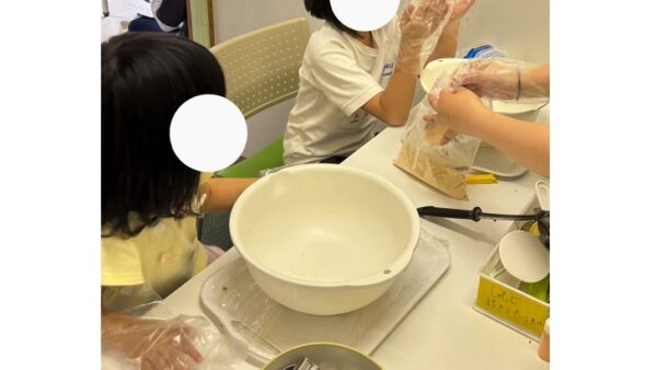 『6月プレスタかがわの一日・‌子供達とクッキーを作りました！』